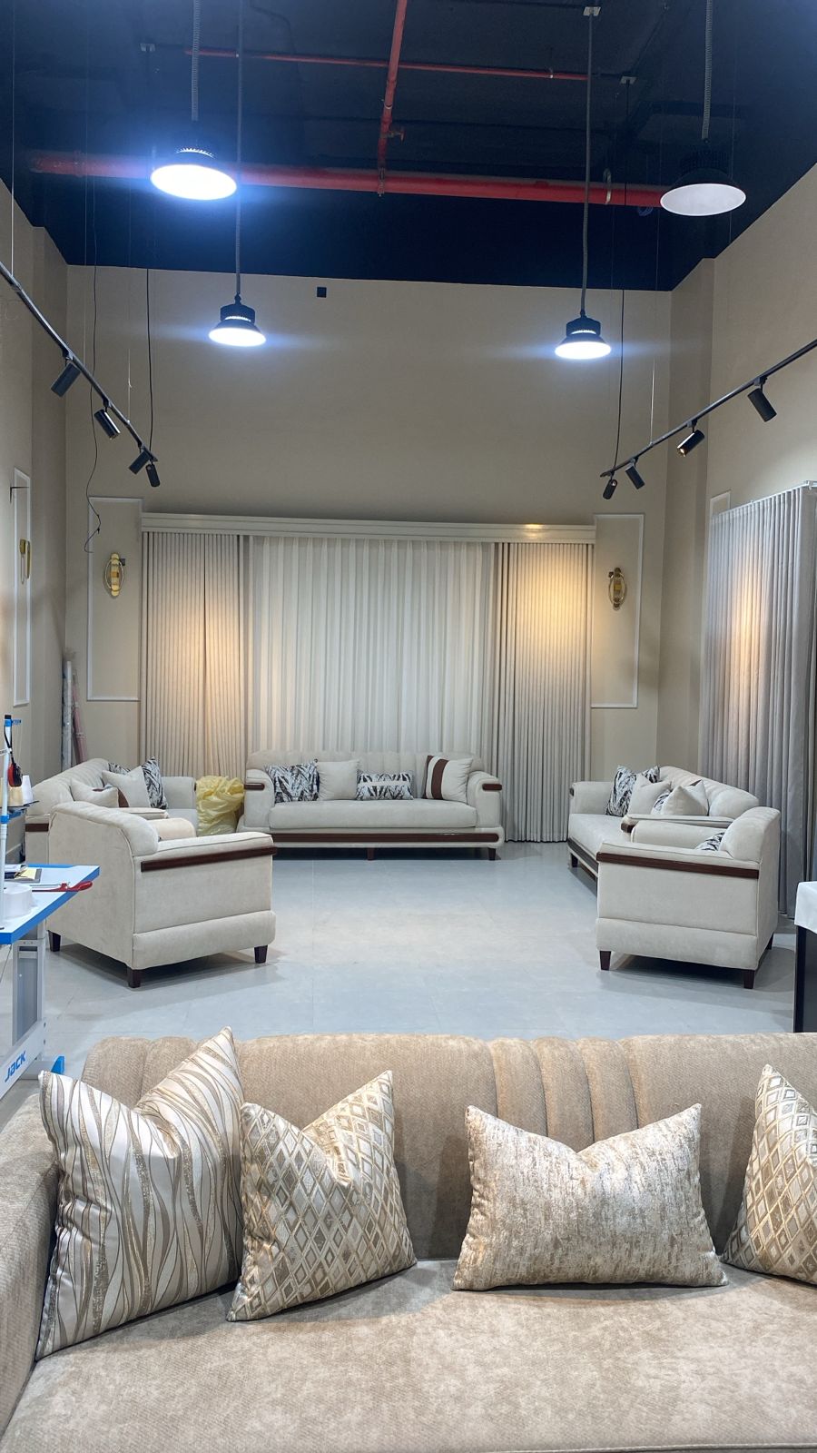 خدمات الستائر