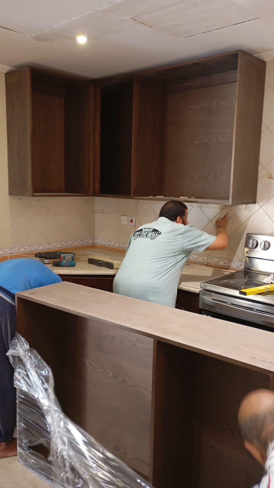 نجار غرف وأبواب